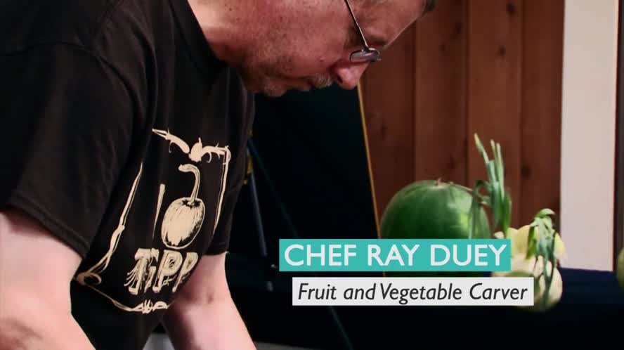 Food Carving at the National Heirloom Exposition