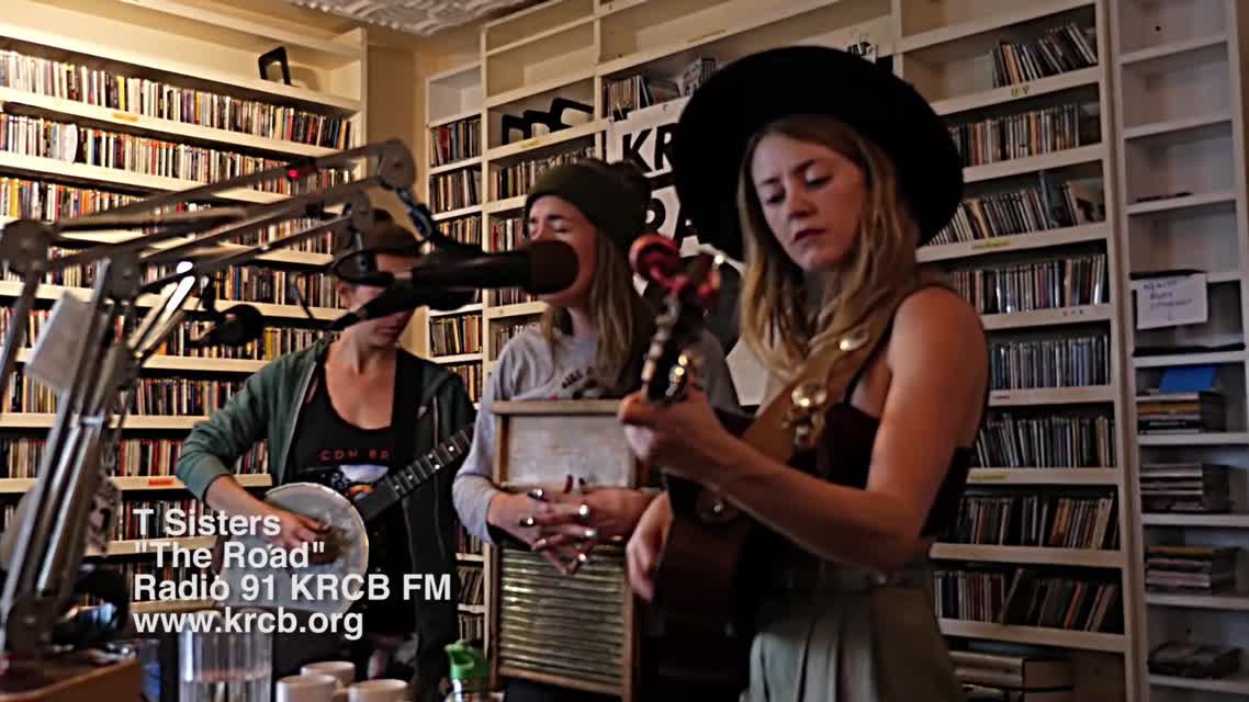 T Sisters - The Road