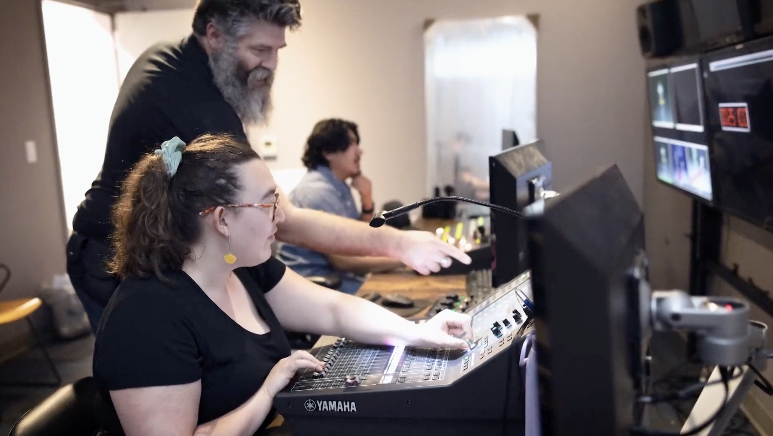 Connect the Bay: CreaTV